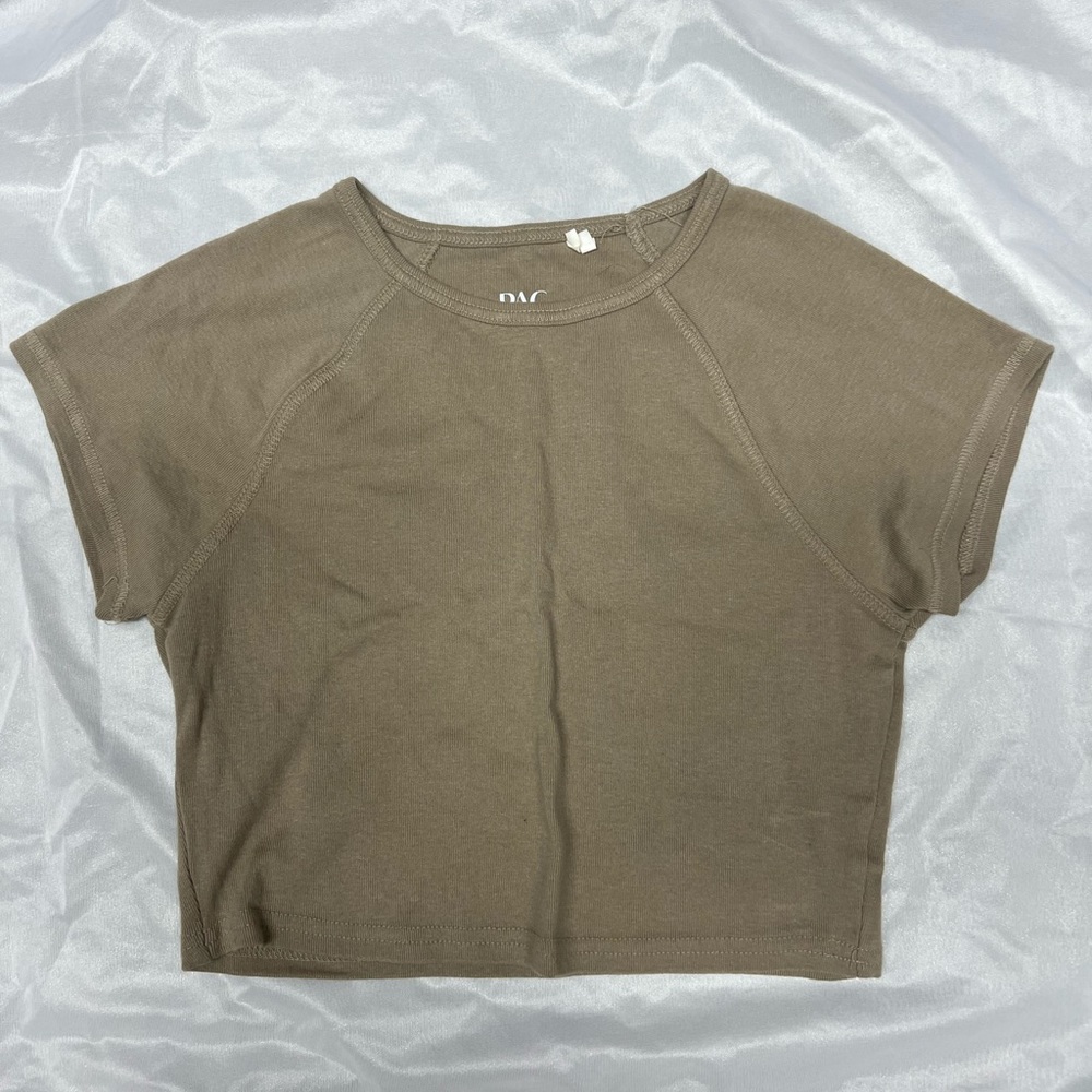 Beige Cropped Pacsun Baby Tee